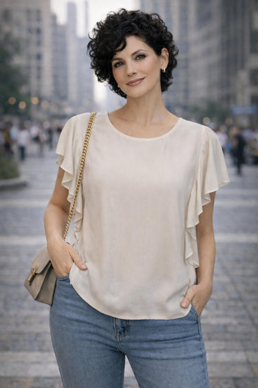 Элегантная кружевная блузка – женственное очарование