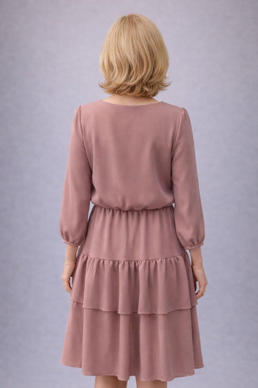 Vecrozā eleganta kleita ar volāniem