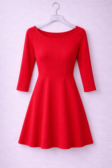 Sarkanā kleita “Scarlet Charm”