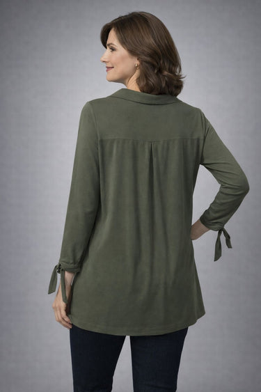 Haki krāsas tunikas tipa blūze ar sasienamām piedurknēm